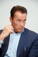 Arnold Schwarzenegger Longsleeve T-shirt #2298774