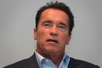 Arnold Schwarzenegger Longsleeve T-shirt #2344193