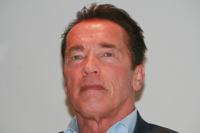Arnold Schwarzenegger tote bag