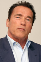Arnold Schwarzenegger Longsleeve T-shirt #2377683