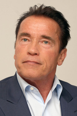 Arnold Schwarzenegger Poster 2377690