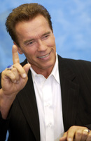 Arnold Schwarzenegger Longsleeve T-shirt #2397795