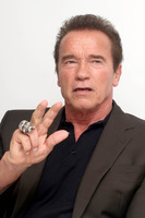 Arnold Schwarzenegger Longsleeve T-shirt #2492769