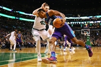 Aron Baynes Sweatshirt #3373793
