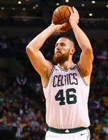 Aron Baynes Sweatshirt #3373799