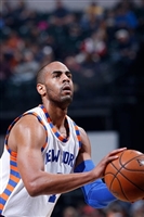 Arron Afflalo Sweatshirt #3367783