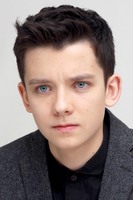 Asa Butterfield mug #G687158