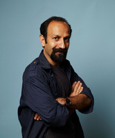 Asghar Farhadi Longsleeve T-shirt #2297992