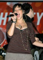 Ashlee Simpson Longsleeve T-shirt #1290372