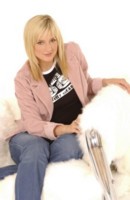Ashlee Simpson Longsleeve T-shirt #1292019