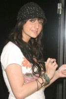 Ashlee Simpson Tank Top #1292127