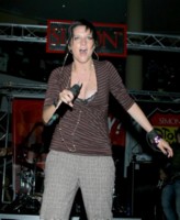 Ashlee Simpson Longsleeve T-shirt #1292161