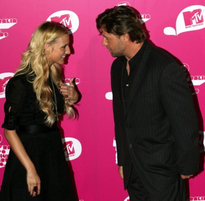 Ashlee Simpson posters