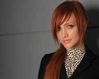 Ashlee Simpson Sweatshirt #2019677