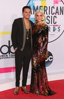 Ashlee Simpson hoodie #2857734