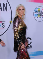 Ashlee Simpson Longsleeve T-shirt #2909100
