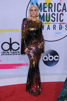Ashlee Simpson Longsleeve T-shirt #2909108