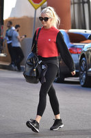 Ashlee Simpson hoodie #3000795