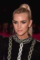 Ashlee Simpson Sweatshirt #3719308