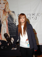 Ashlee Simpson Sweatshirt #3719319