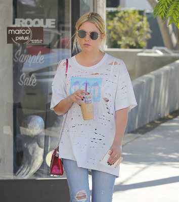 Ashley Benson puzzle 2769998