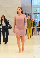 Ashley Graham t-shirt #3099922