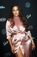 Ashley Graham hoodie #3100002