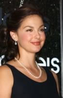 Ashley Judd Longsleeve T-shirt #1296009