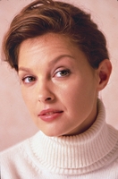 Ashley Judd Sweatshirt #2067784