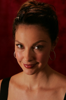 Ashley Judd Sweatshirt #2067822