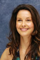Ashley Judd Sweatshirt #2230641
