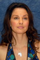 Ashley Judd Sweatshirt #2320012