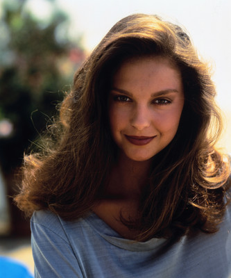 Ashley Judd tote bag