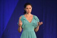 Ashley Judd Sweatshirt #3226408