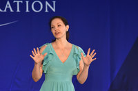 Ashley Judd Sweatshirt #3226415