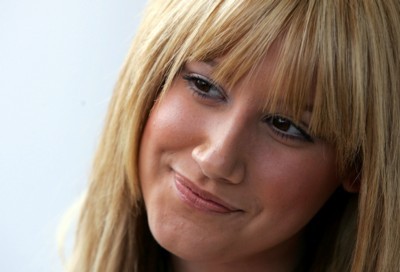 Ashley Tisdale stickers 1267433