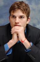 Ashton Kutcher mug #G645224