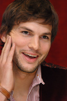 Ashton Kutcher mug #G645266