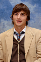 Ashton Kutcher mug #G721253