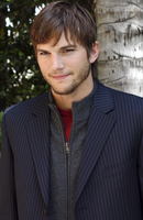 Ashton Kutcher Longsleeve T-shirt #3629757