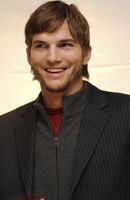 Ashton Kutcher Longsleeve T-shirt #3629758