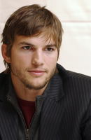 Ashton Kutcher Sweatshirt #3629766