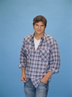 Ashton Kutcher t-shirt #3924240