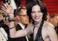 Asia Argento tote bag #G114183