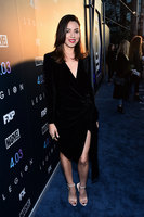 Aubrey Plaza Longsleeve T-shirt #3220827