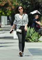 Aubrey Plaza longsleeve t-shirt #3259545