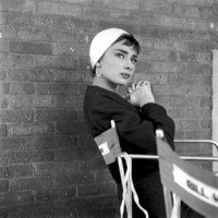 Audrey Hepburn longsleeve t-shirt #1526421