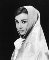 Audrey Hepburn Sweatshirt #2688587