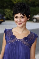 Audrey Tautou Longsleeve T-shirt #1502621