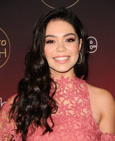 Aulii Cravalho longsleeve t-shirt #3018797